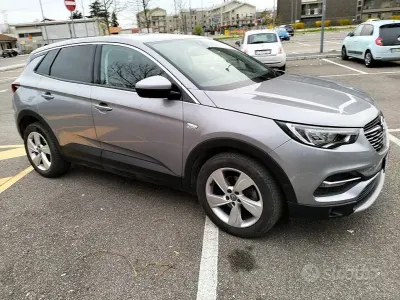 Usata Opel Grandland X Business 140 CV (102 kW) 2020 Grigio SUV