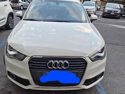 Usata Audi A1 90 CV (66 kW) 2012 Bianco Utilitaria