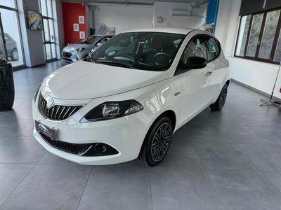 usata Lancia Ypsilon Gold