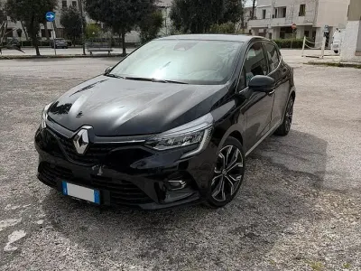 Usata Renault Clio V Intens 116 CV (85 kW) 2020 Nero Berlina