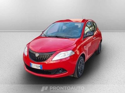 Usata Lancia Ypsilon Silver 70 CV (51 kW) 2024 Rosso Utilitaria