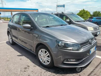 Usata VW Polo 75 CV (55 kW) 2017 Grigio Berlina