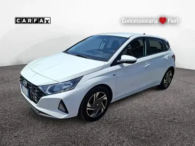 Usata Hyundai i20 101 CV (74 kW) 2021 Bianco Utilitaria