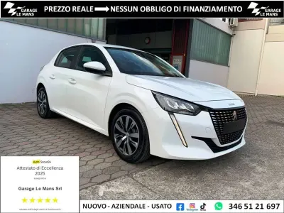 Usata Peugeot 208 75 CV (55 kW) 2023 Bianco Utilitaria