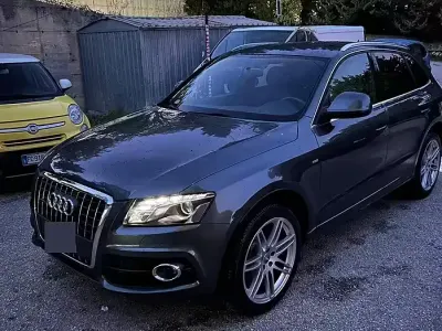 Usata Audi Q5 S-Line 170 CV (125 kW) 2009 Grigio SUV