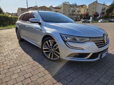 Käytetty Renault Talisman Intens 131 HP (96 kW) 2017 Hopea Farmari