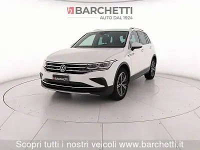 Usata VW Tiguan Elegance 150 CV (110 kW) 2022 Bianco SUV