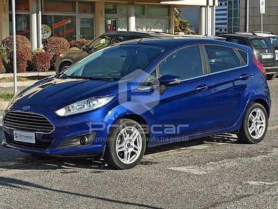 Usata Ford Fiesta Titanium 80 CV (58 kW) 2015 Blu Utilitaria