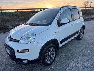 Bianco Usata 2018 Fiat Panda Cross Cross Utilitaria | 12.590 € (Buon prezzo)