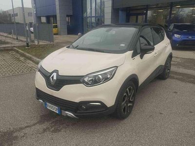 Usata Renault Captur Intens 90 CV (66 kW) 2017 Beige SUV