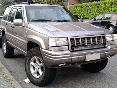 Usata Jeep Grand Cherokee Limited 241 CV (177 kW) 1998 Grigio SUV