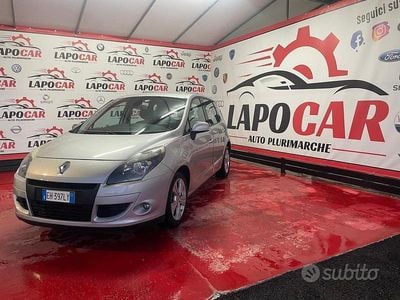 Usata Renault Scénic III Luxe 130 CV (95 kW) 2011 Grigio Monovolume