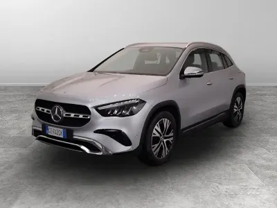 Begagnad Mercedes GLA180 Advanced 116 HK (85 kW) 2025 Silver SUV