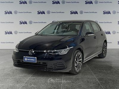 Usata VW Golf VIII Life 110 CV (80 kW) 2023 Nero Berlina