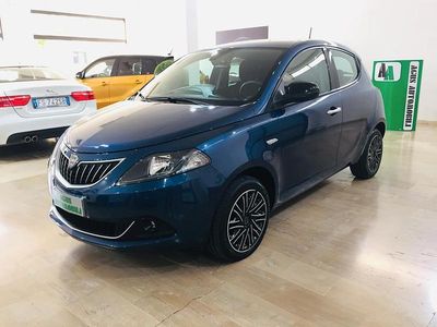 Usata Lancia Ypsilon S 69 CV (50 kW) 2023 Blu Utilitaria