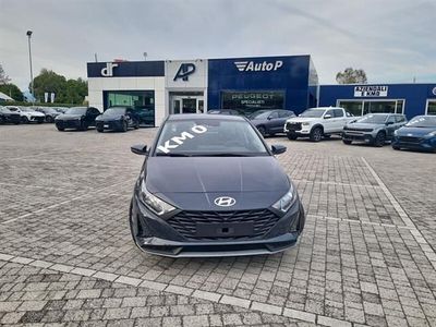 Grigio Nuova 2025 Hyundai i20 Berlina | 17.900 € (Buon prezzo)