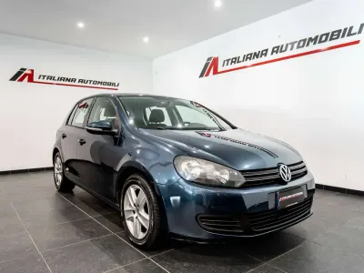 Usata VW Golf VI Trendline 105 CV (77 kW) 2010 Blu/azzurro Utilitaria