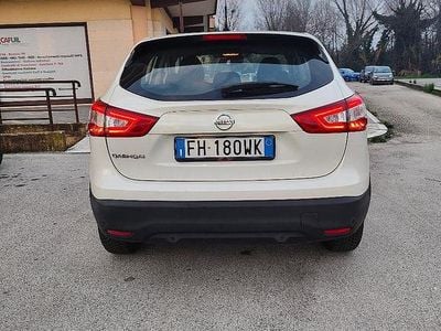 Usata Nissan Qashqai 110 CV (80 kW) 2015 SUV