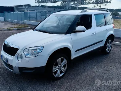 Usata Skoda Yeti Ambition 105 CV (77 kW) 2010 Bianco SUV