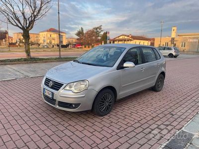 Usata VW Polo Comfortline 69 CV (50 kW) 2007 Bianco Utilitaria