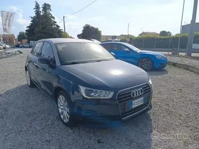 Usado Audi A1 Design 116 CV (85 kW) 2016 Azul Utilitario