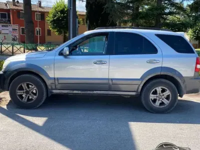 Usata Kia Sorento 140 CV (102 kW) 2004 Argento SUV