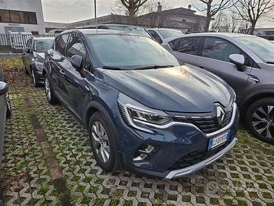 Usata Renault Captur Intens 160 CV (117 kW) 2022 Blu SUV