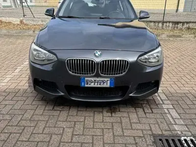 Usata BMW 118 143 CV (105 kW) 2014 Grigio Utilitaria