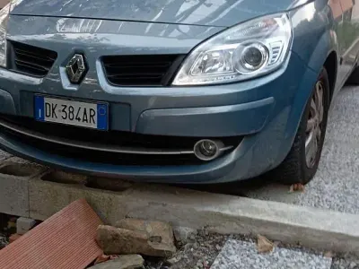 Usata Renault Scénic 130 CV (95 kW) 2007 Monovolume