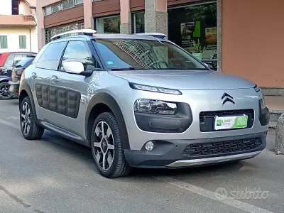 Usata Citroën C4 Rip Curl 99 CV (72 kW) 2017 Grigio SUV