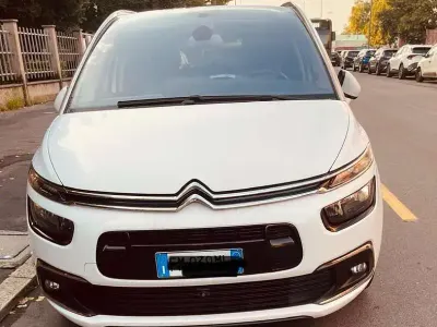Usata Citroën Grand C4 Picasso Business Class 120 CV (88 kW) 2018 Monovolume