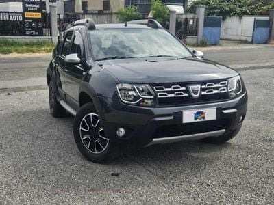 Usata Dacia Duster Lauréate 109 CV (80 kW) 2016 Grigio SUV