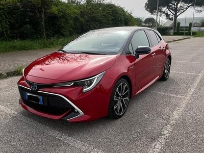 usata Toyota Corolla 2.0h Lounge cvt