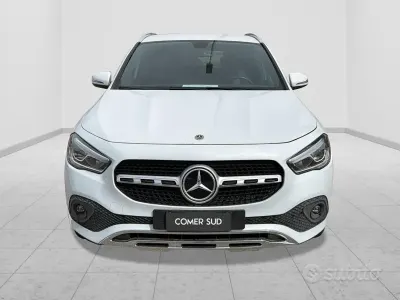 Usata Mercedes GLA250 224 CV (164 kW) 2021 Bianco SUV