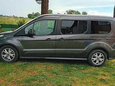 Usata Ford Courier 2017 Grigio Monovolume