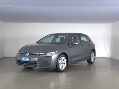 Usata VW Golf VIII Life 110 CV (80 kW) 2022 Urano grey Berlina
