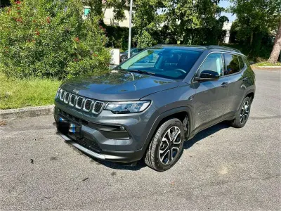 Usata Jeep Compass Limited 131 CV (96 kW) 2023 Grigio SUV