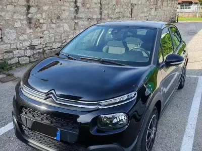 Usata Citroën C3 Feel 75 CV (55 kW) 2018 Nero Utilitaria