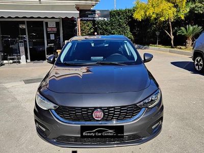 Usata Fiat Tipo Easy 95 CV (69 kW) 2018 Grigio Berlina