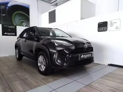 Usata Toyota Yaris Cross Active 92 CV (67 kW) 2024 Nero SUV