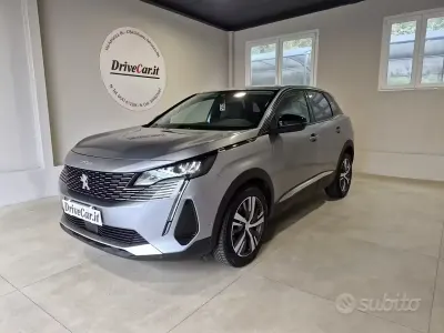 Usata Peugeot 3008 Allure 131 CV (96 kW) 2022 Grigio SUV