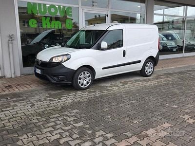 Usata Fiat Doblò Easy 120 CV (88 kW) 2019 Bianco Monovolume