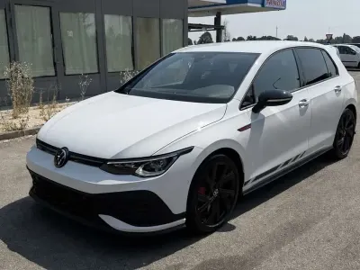 Usata VW Golf VIII GTI Clubsport 300 CV (220 kW) 2022 Bianco Berlina