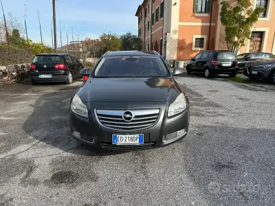 Gebraucht Opel Insignia Cosmo 220 PS (161 kW) 2010 Grün Kombi