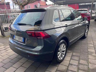 Usata VW Tiguan Business 150 CV (110 kW) 2019 Verde SUV