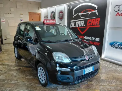 Usata Fiat Panda Lounge 69 CV (50 kW) 2018 Giallo Utilitaria