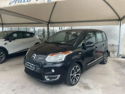 Usado Citroën C3 Picasso Exclusive 90 CV (66 kW) 2009 Negro Monovolumen
