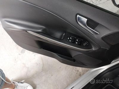 Grigio Usata 2014 Alfa Romeo Giulietta Utilitaria | 5800 € (Ottimo prezzo)