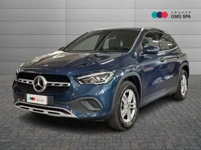 Usata Mercedes GLA180 116 CV (85 kW) 2023 Blu SUV