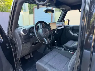 Usata Jeep Wrangler Unlimited Rubicon 200 CV (147 kW) 2012 SUV